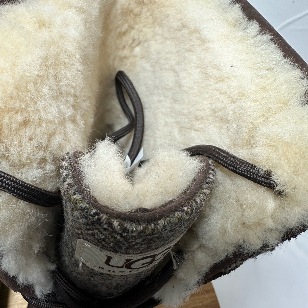 UGG Australia Adirondack Waterproof Leather Winter Boots Brown Men’s size 9.5 - Picture 10 of 12